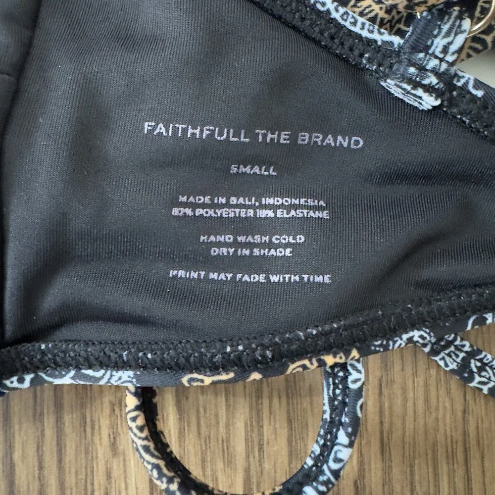 NEW Faithful The Brand Womens Paisley Two Piece Bathing Suit Black Small/Medium*